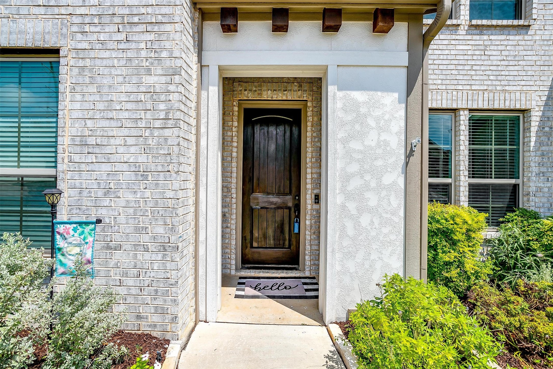 2808 Sandstone Drive