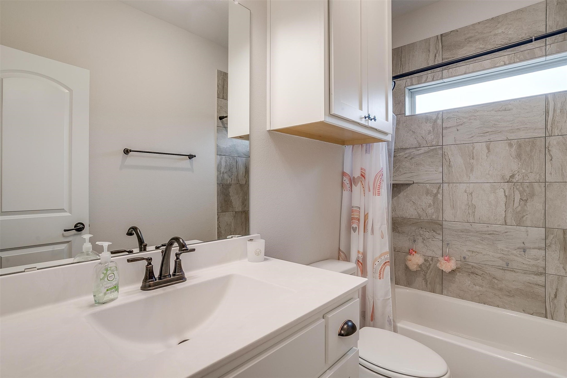 2808 Sandstone Drive