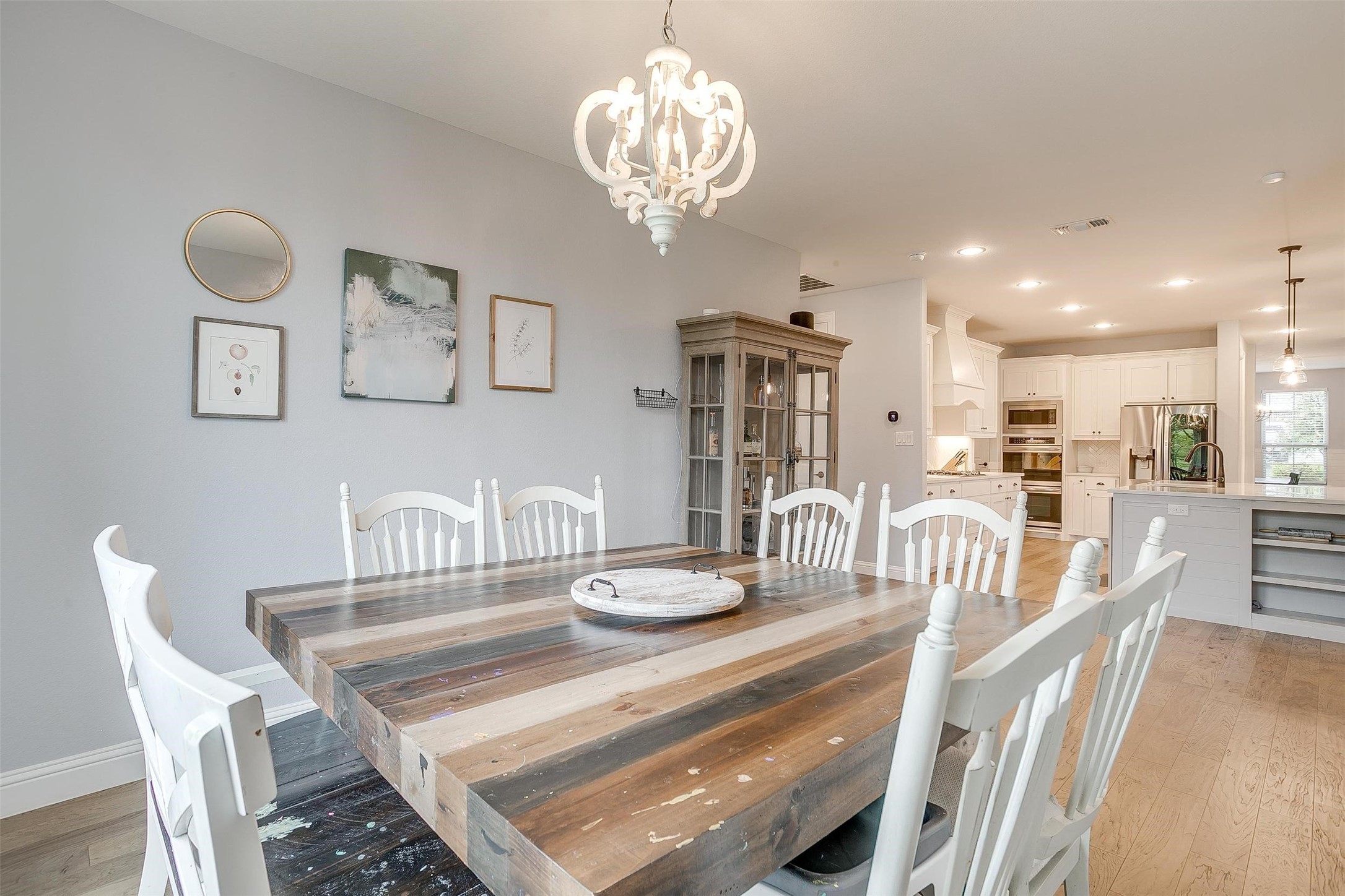 2808 Sandstone Drive
