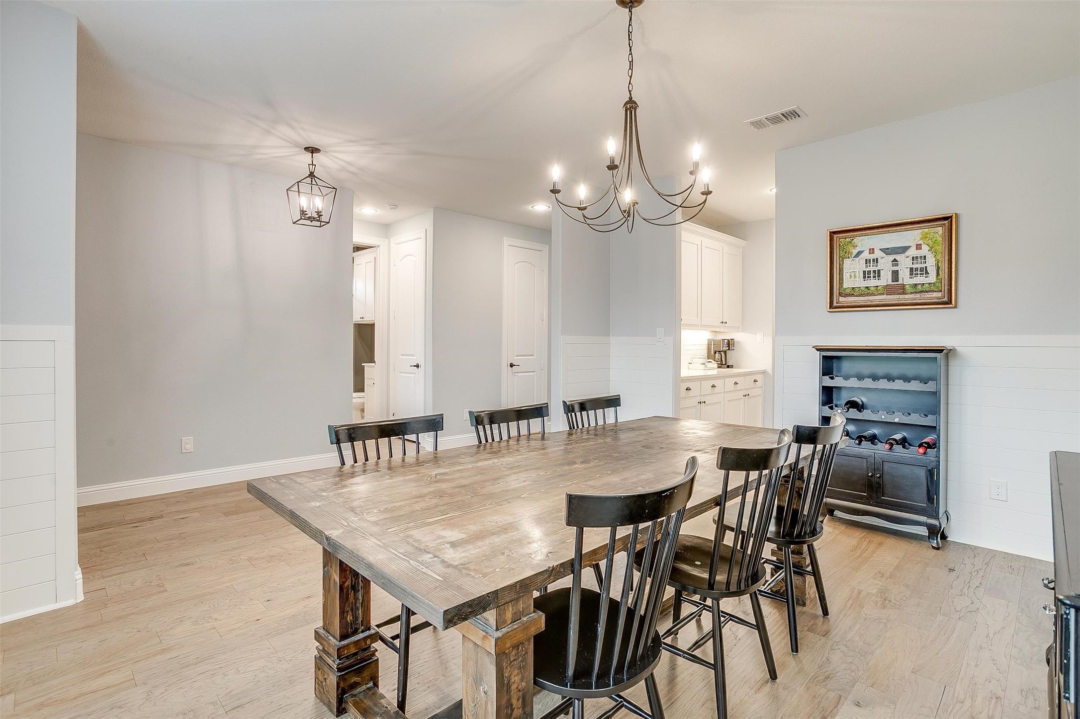 2808 Sandstone Drive