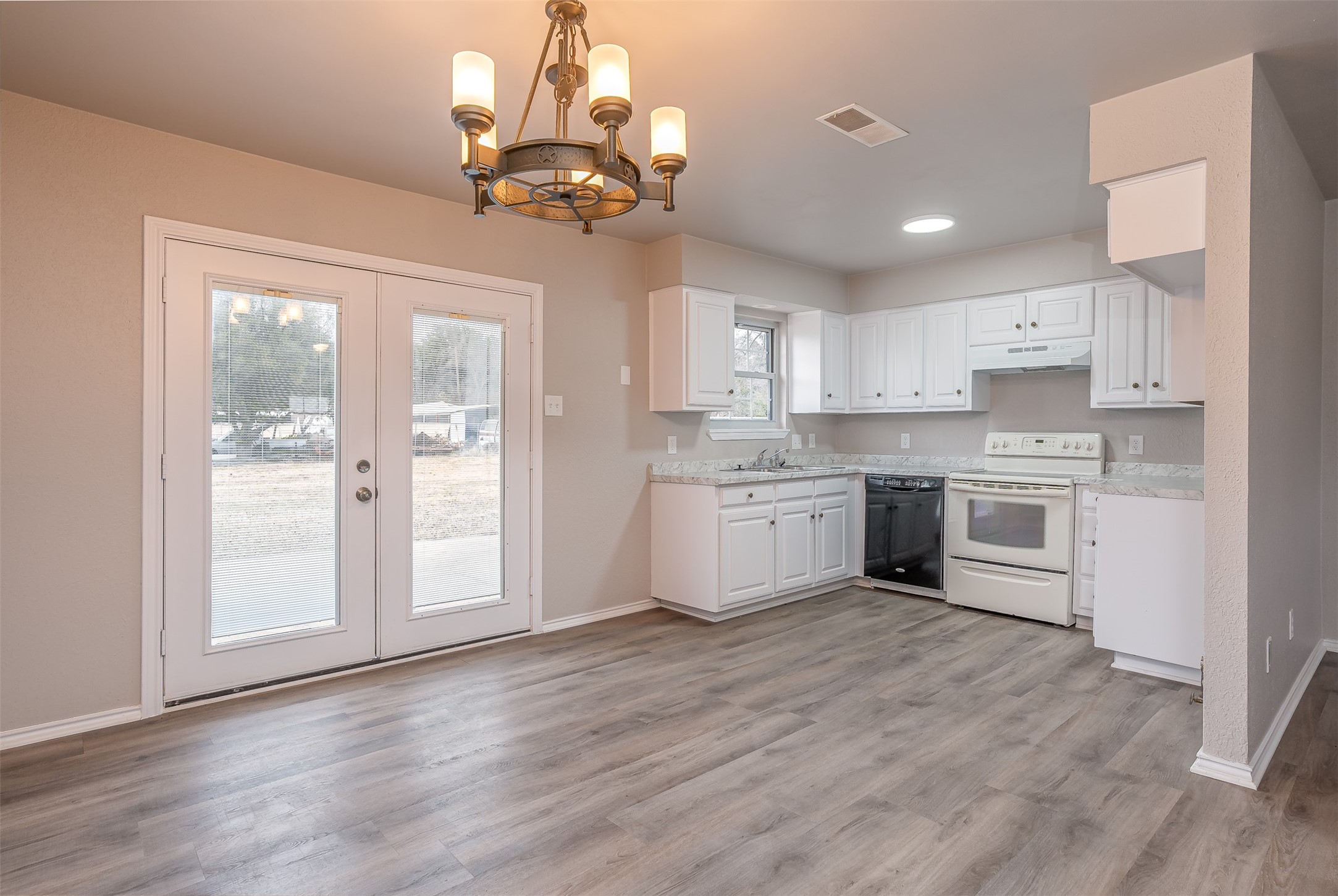 3620 Meadow Lake Drive