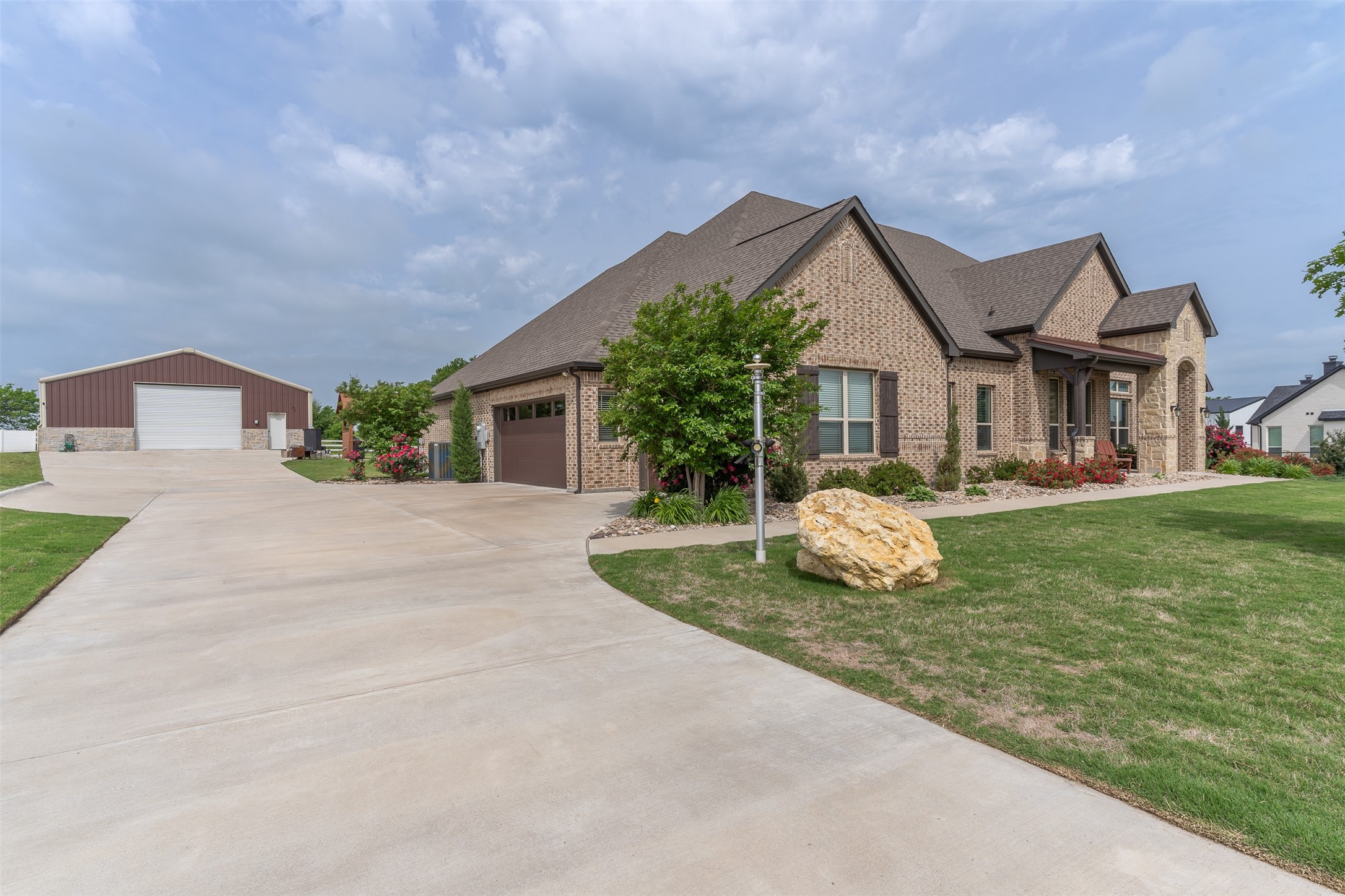 108 Gray Fox Court