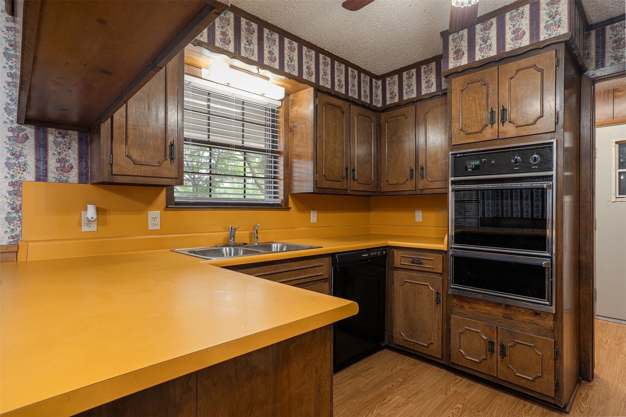 1548 County Road 1109b