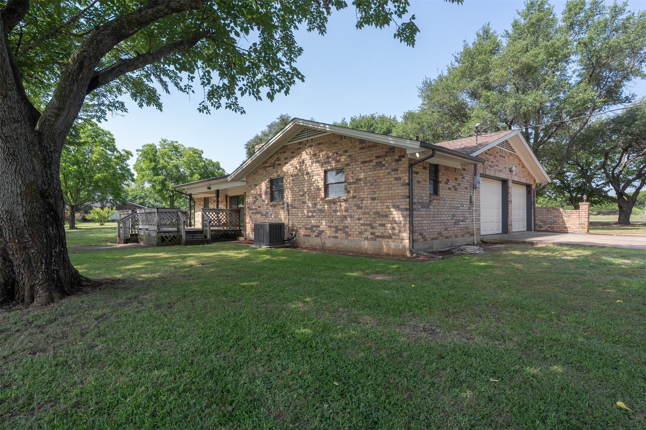 1548 County Road 1109b