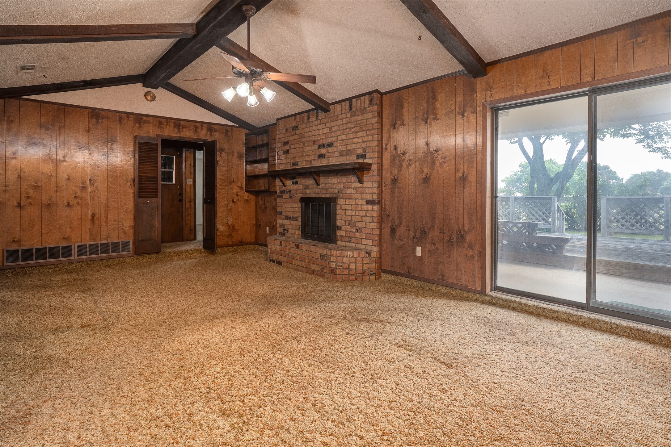 1548 County Road 1109b