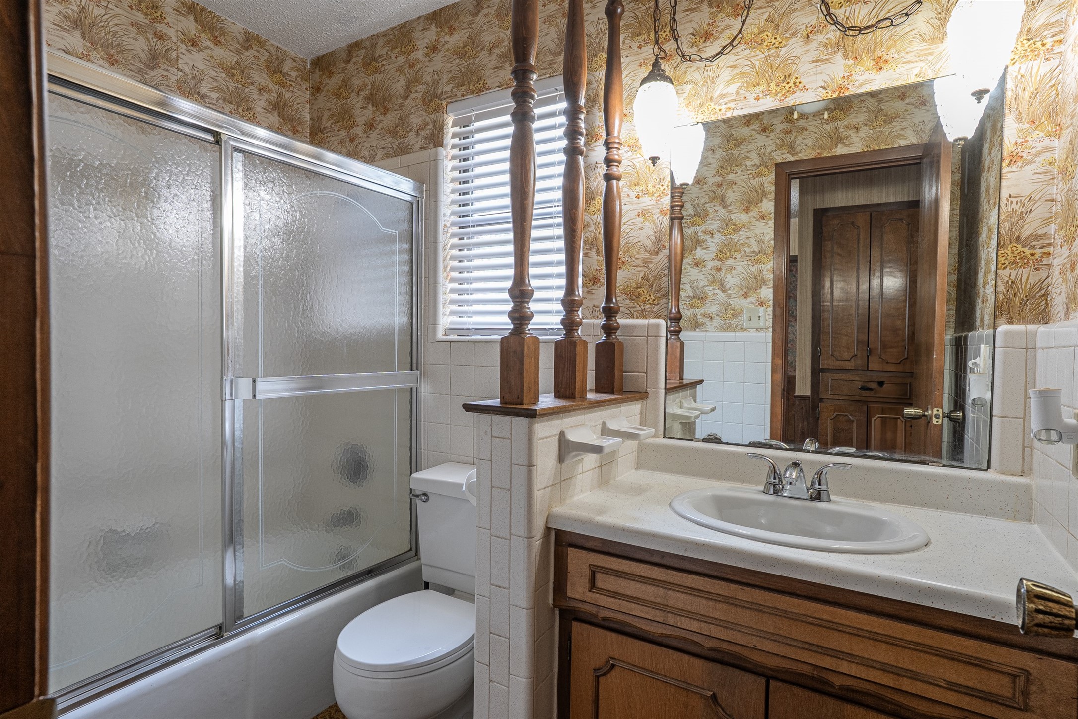 1548 County Road 1109b