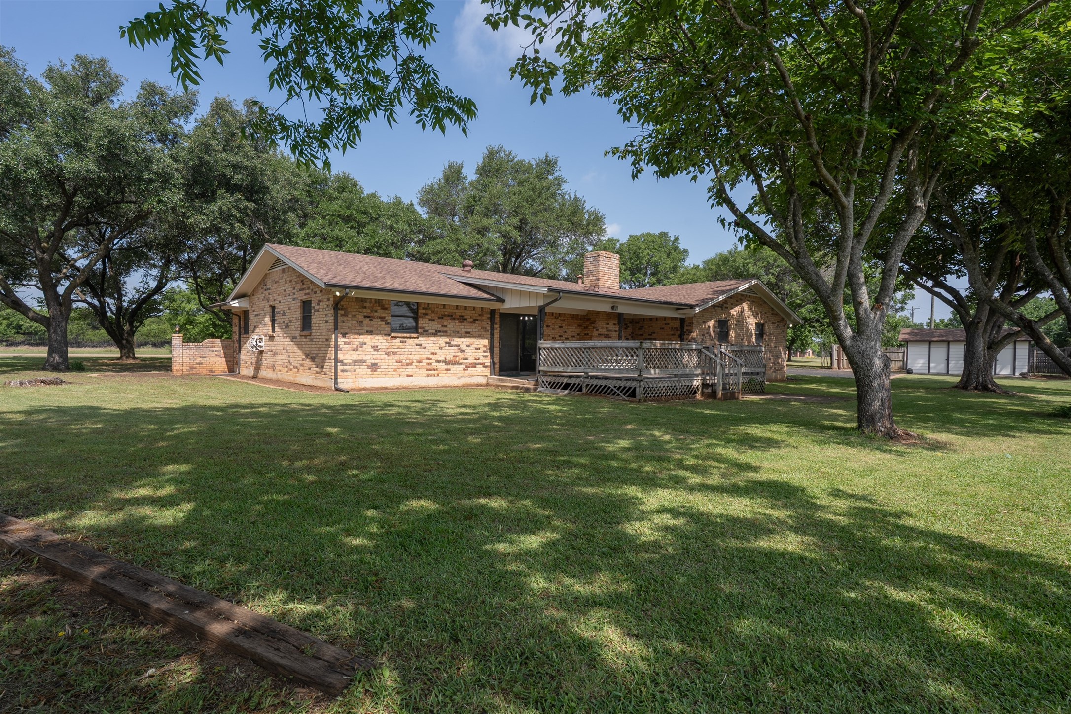 1548 County Road 1109b