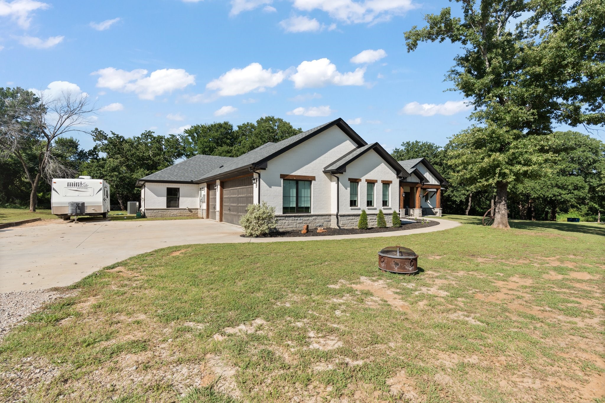 7480 County Road 802