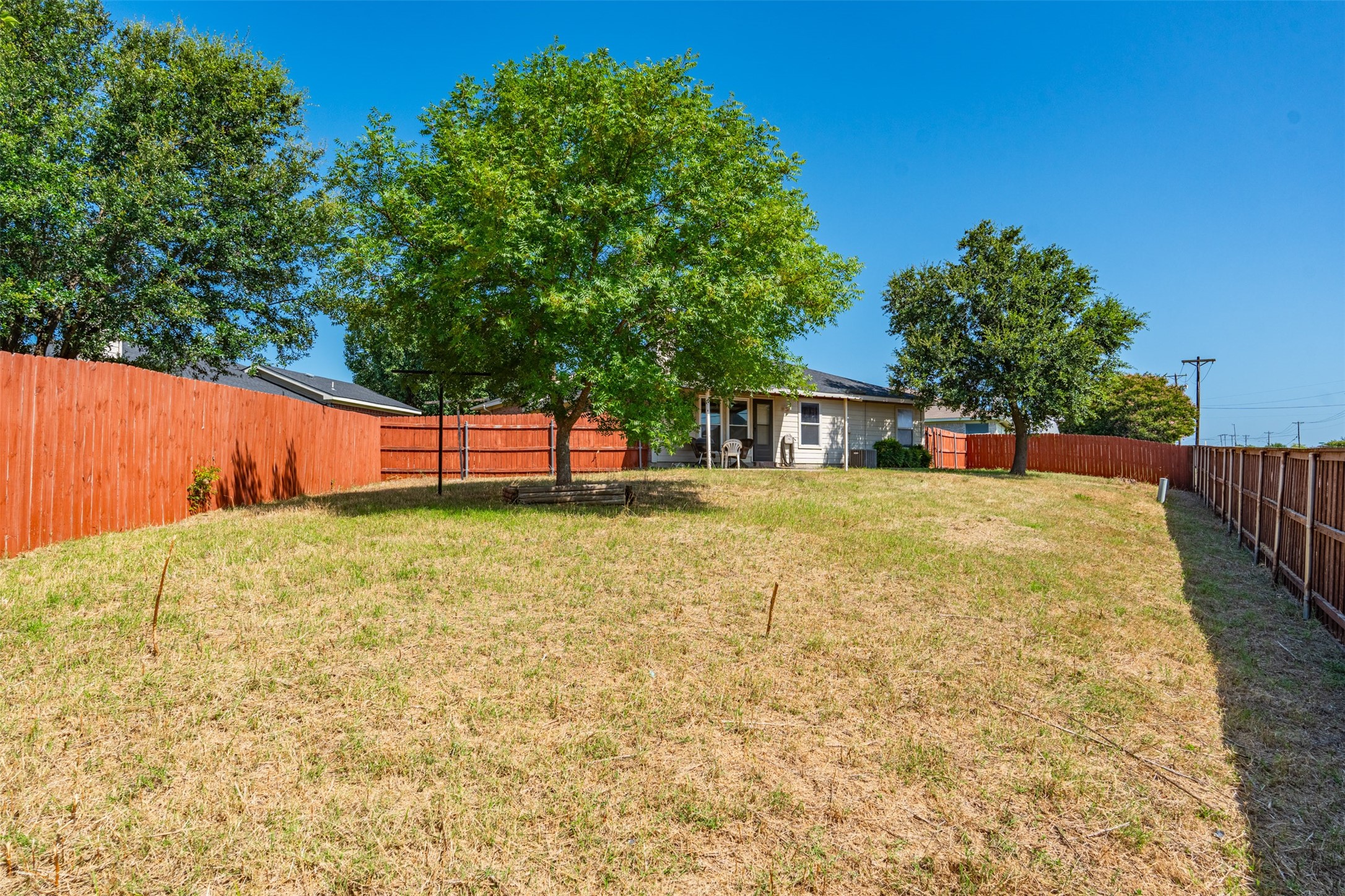 10201 Eureka Springs Court