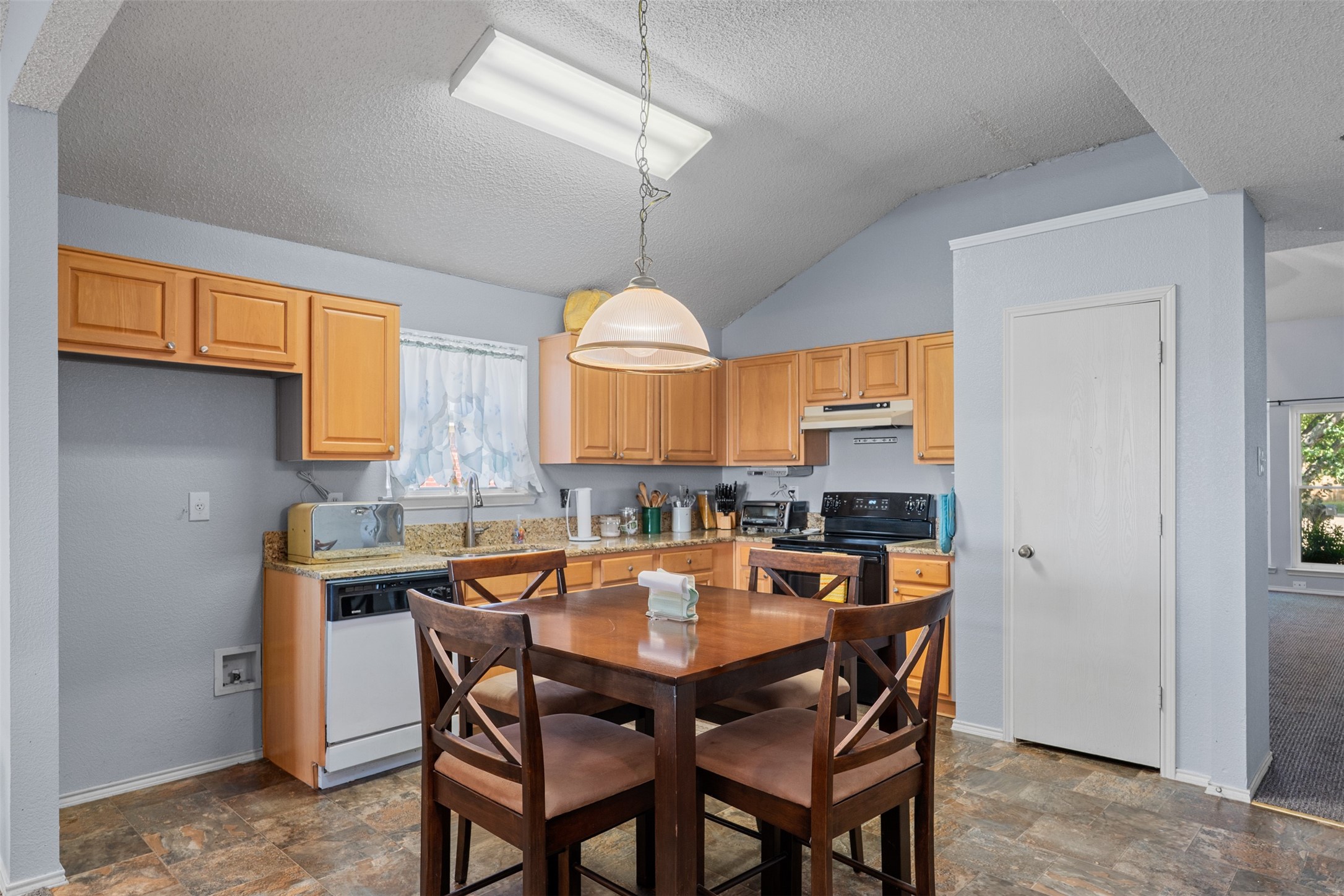 10201 Eureka Springs Court