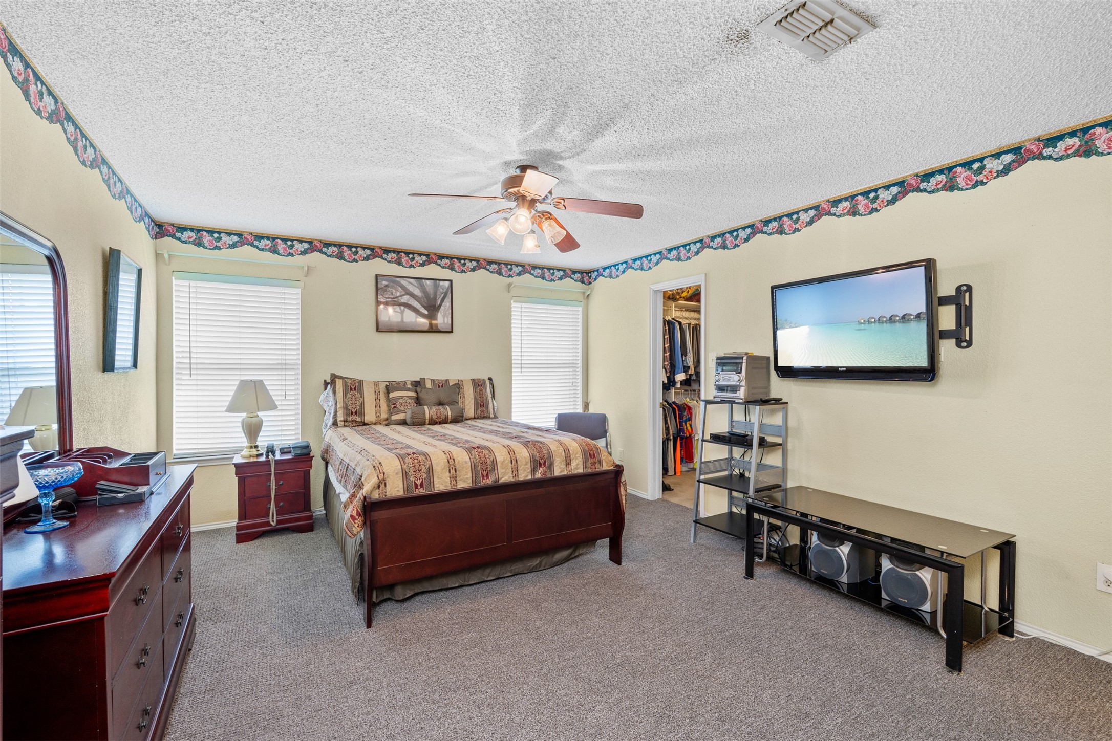 10201 Eureka Springs Court