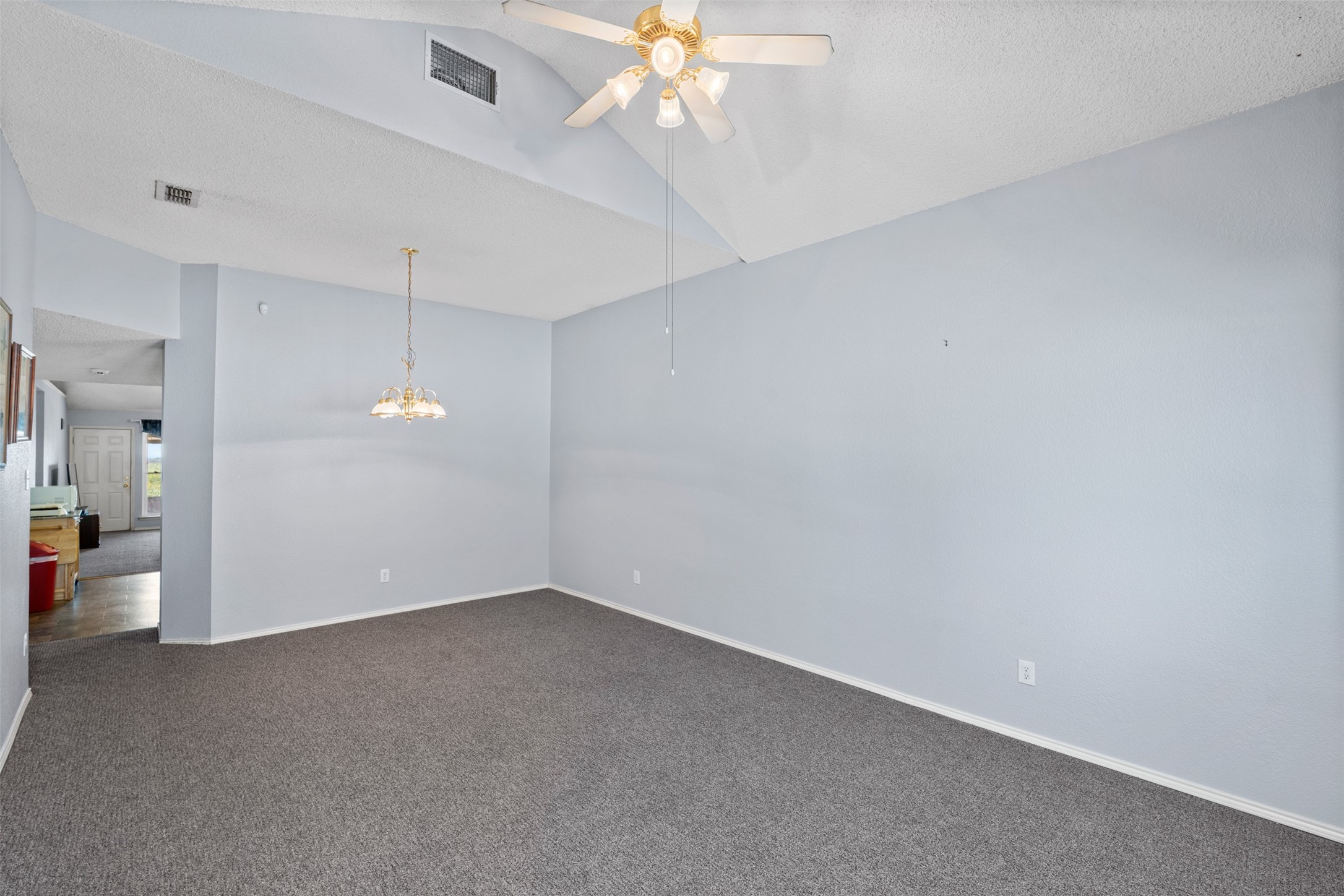10201 Eureka Springs Court
