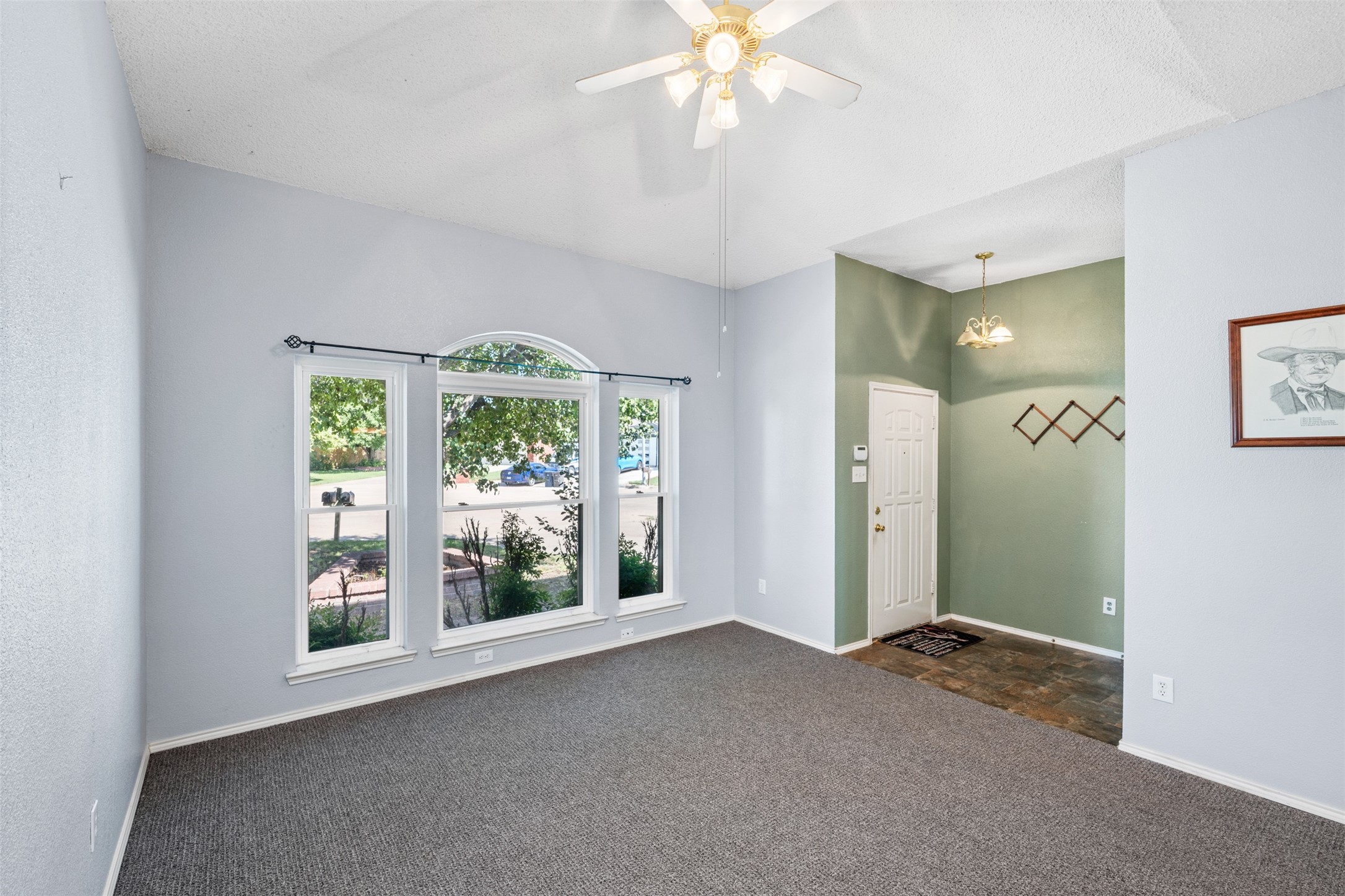 10201 Eureka Springs Court
