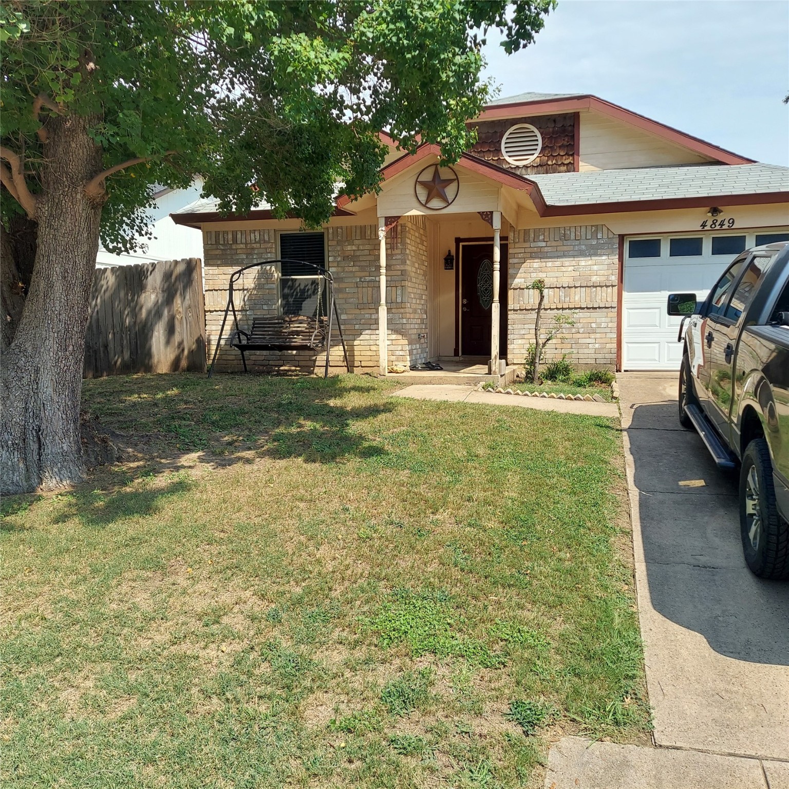 4849 Thistledown Drive