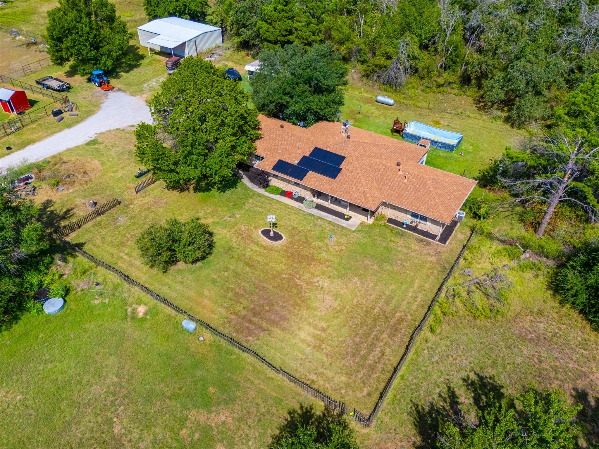 315 E Ladybird Lane