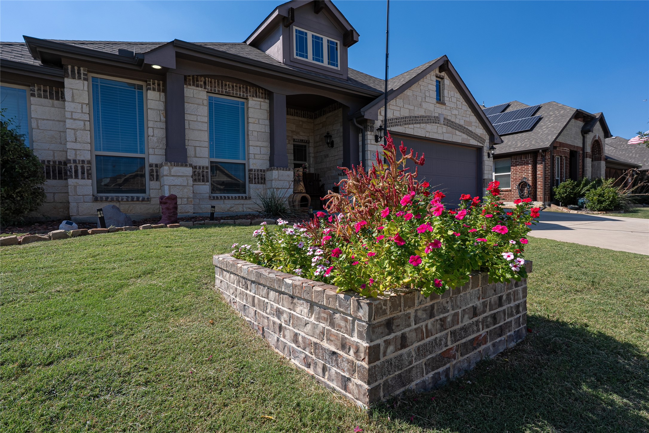 501 Lakeview Drive