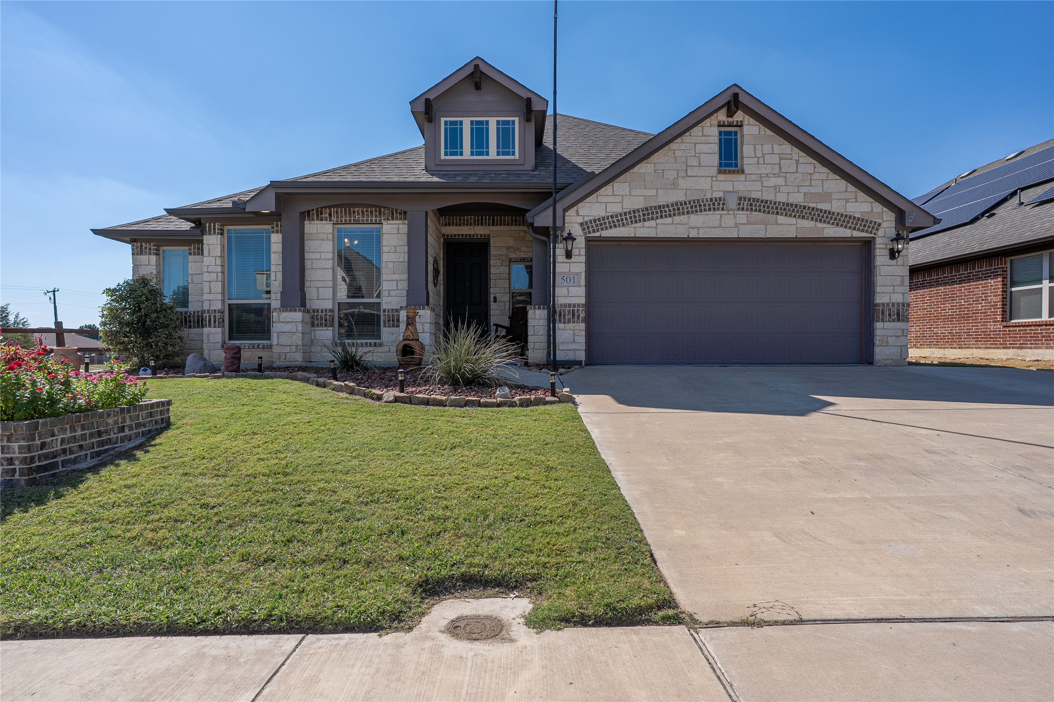 501 Lakeview Drive
