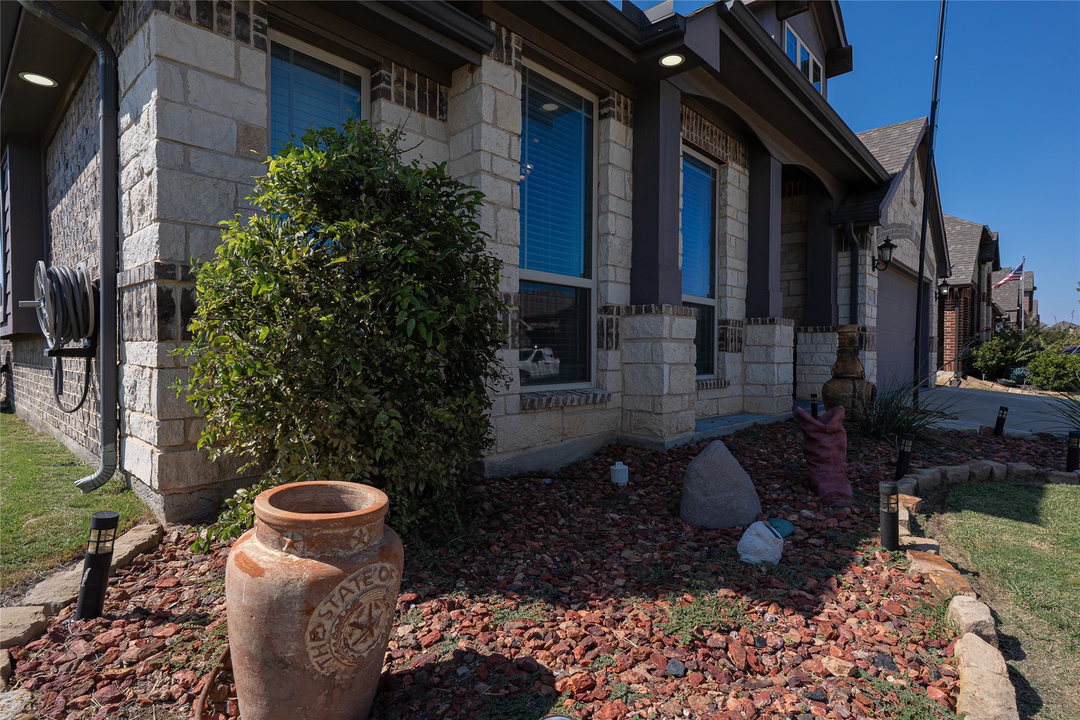 501 Lakeview Drive