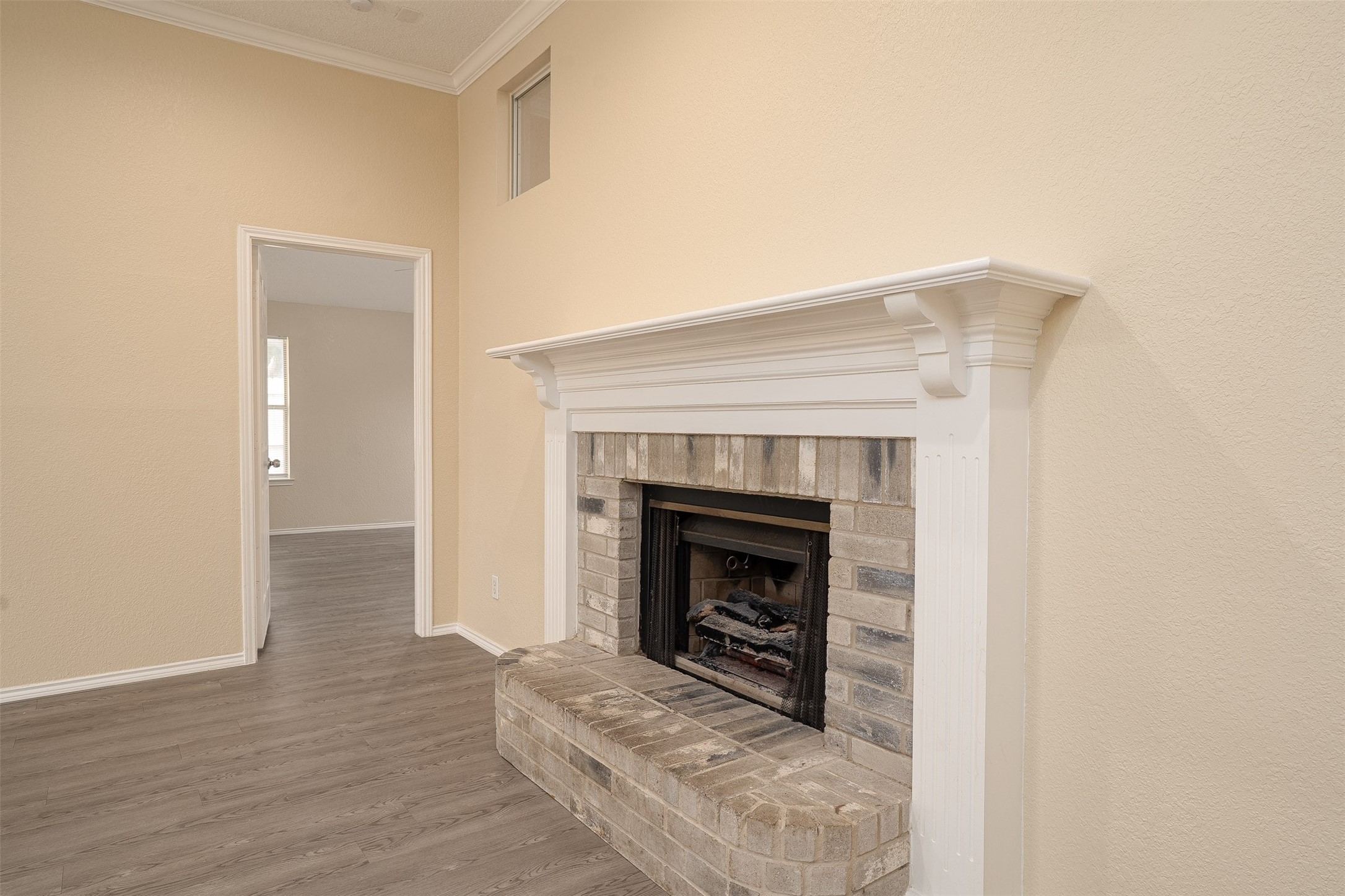 733 Windridge Lane