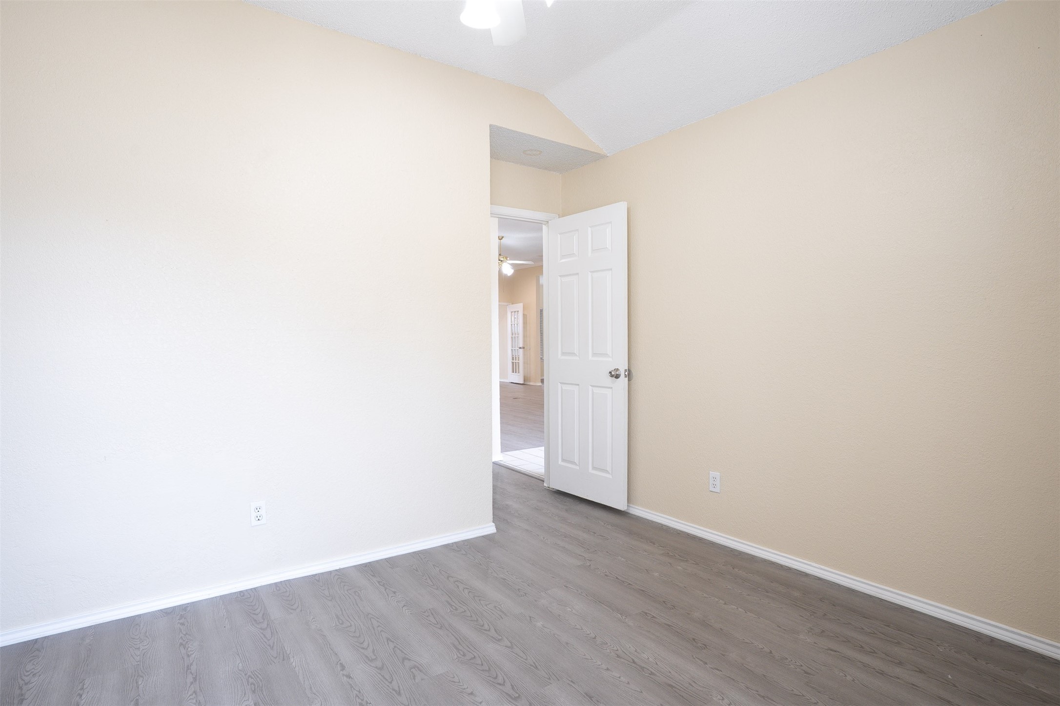 733 Windridge Lane