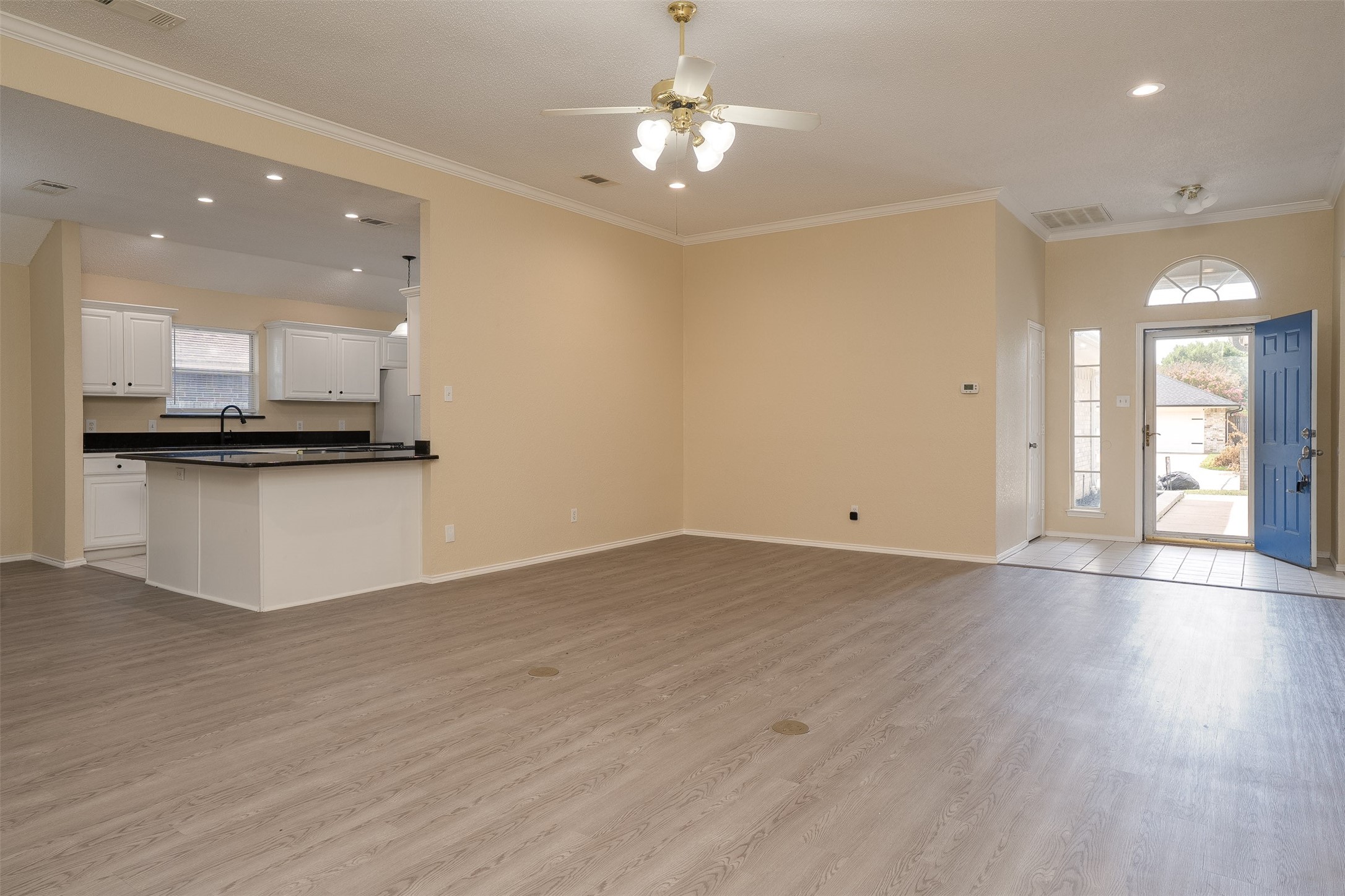 733 Windridge Lane