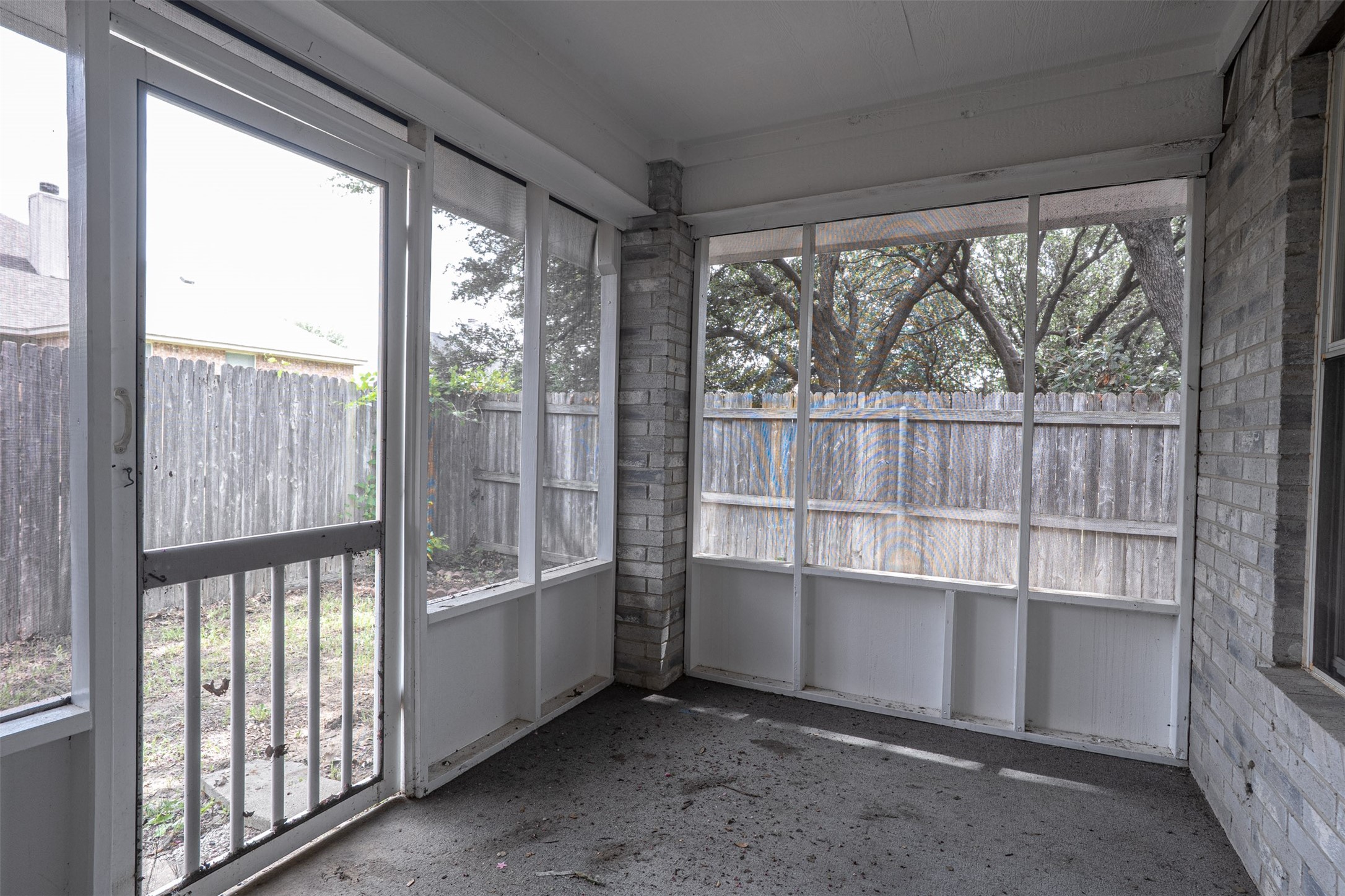 733 Windridge Lane