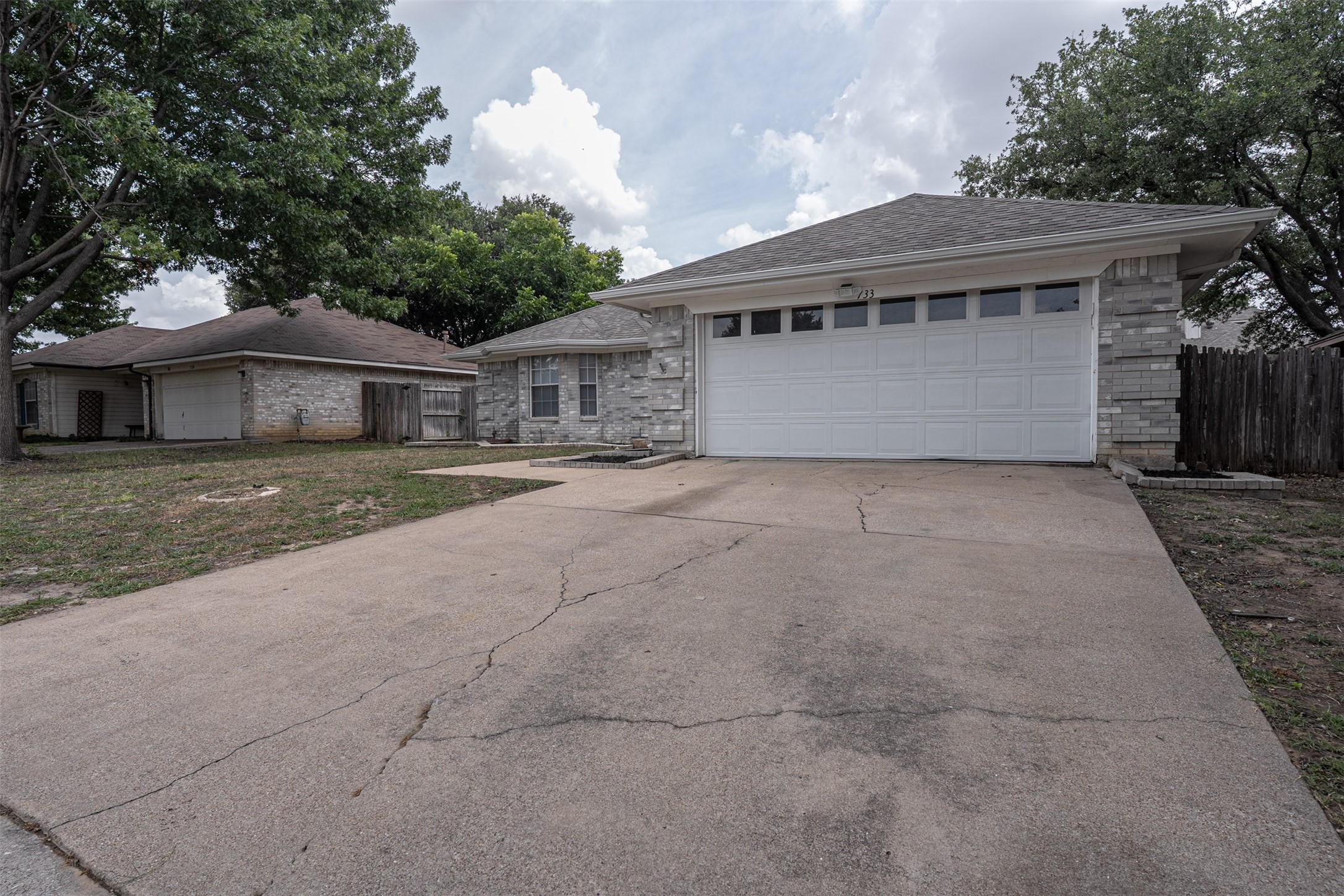 733 Windridge Lane