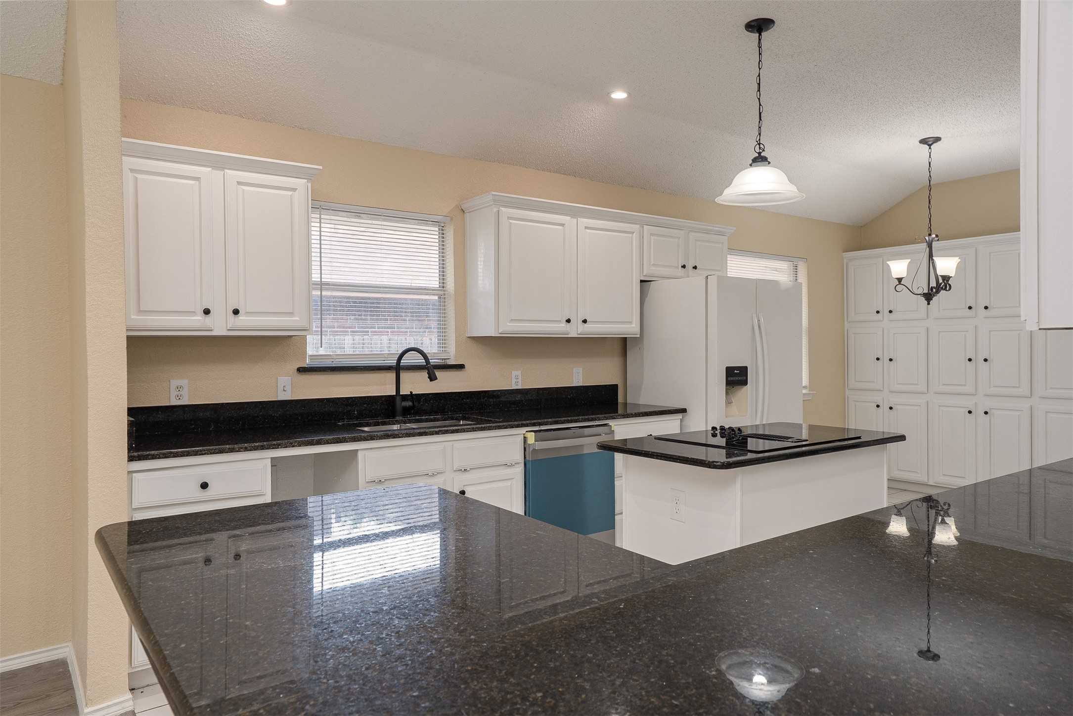 733 Windridge Lane