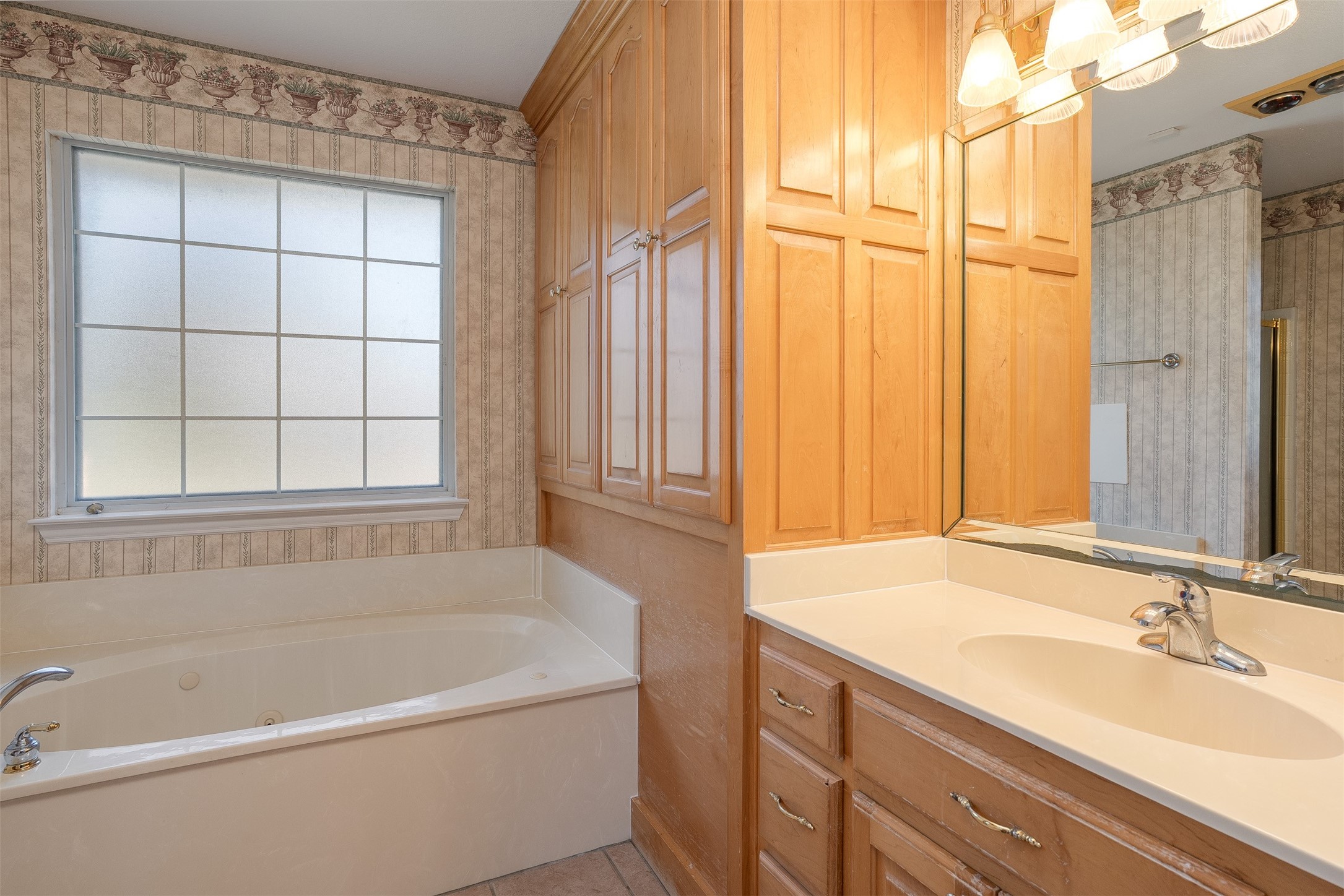 3813 Ponderosa Circle