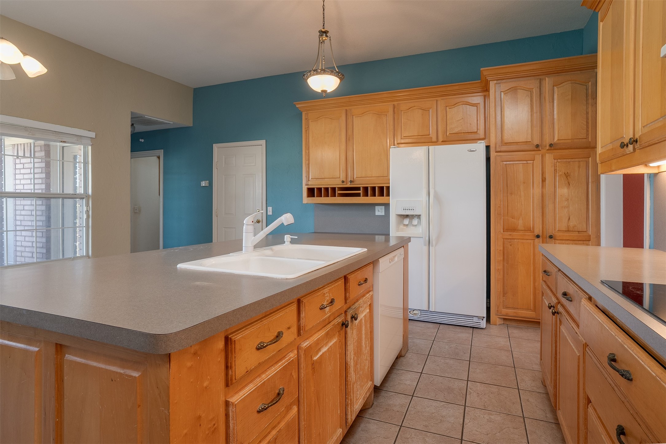 3813 Ponderosa Circle