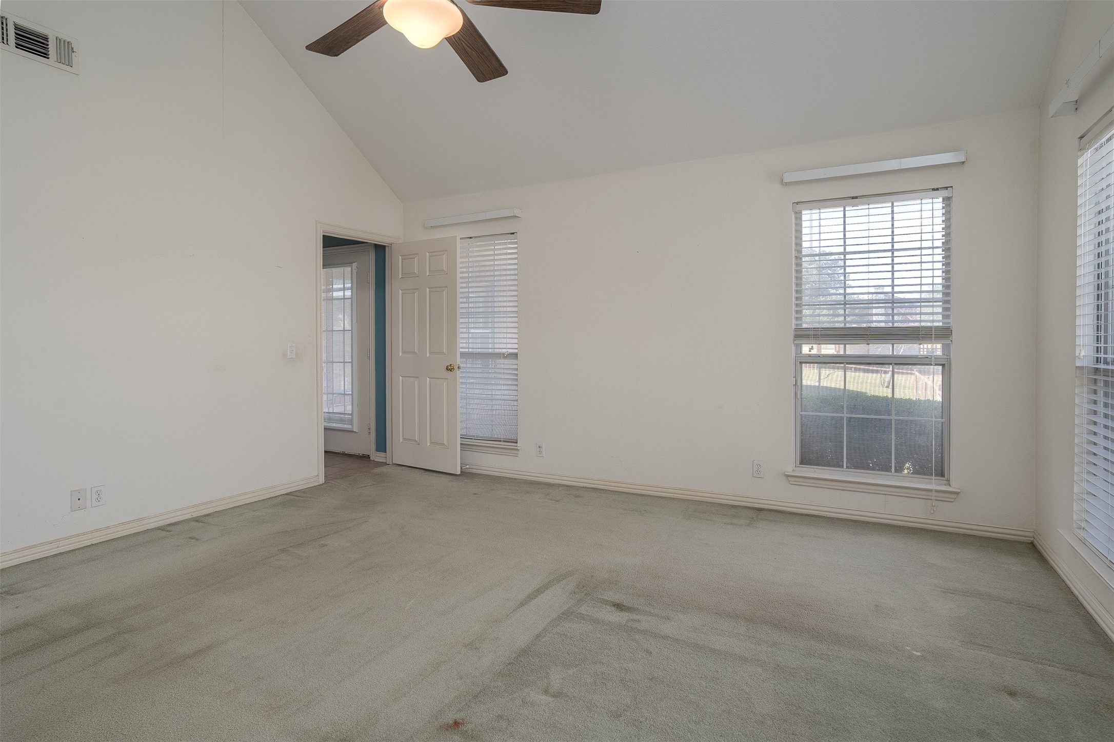 3813 Ponderosa Circle