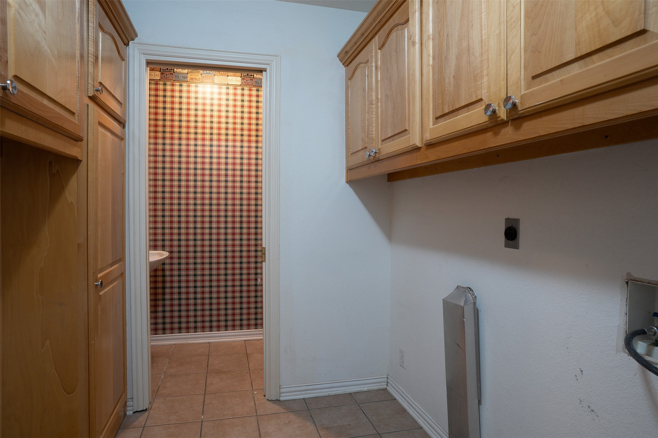 3813 Ponderosa Circle