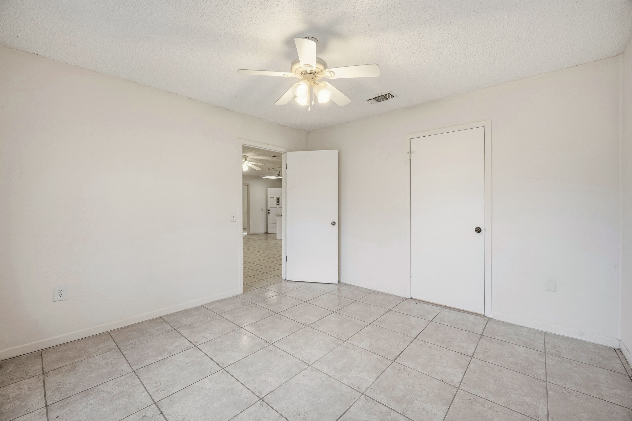216 Broken Arrow