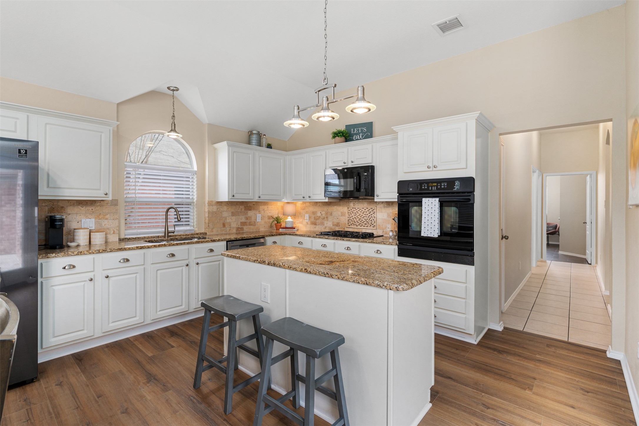 7316 Cross Keys Drive