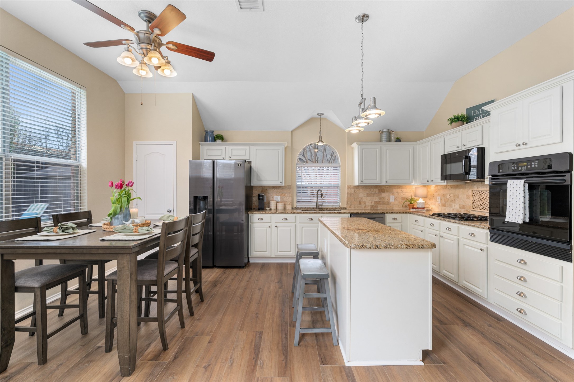 7316 Cross Keys Drive