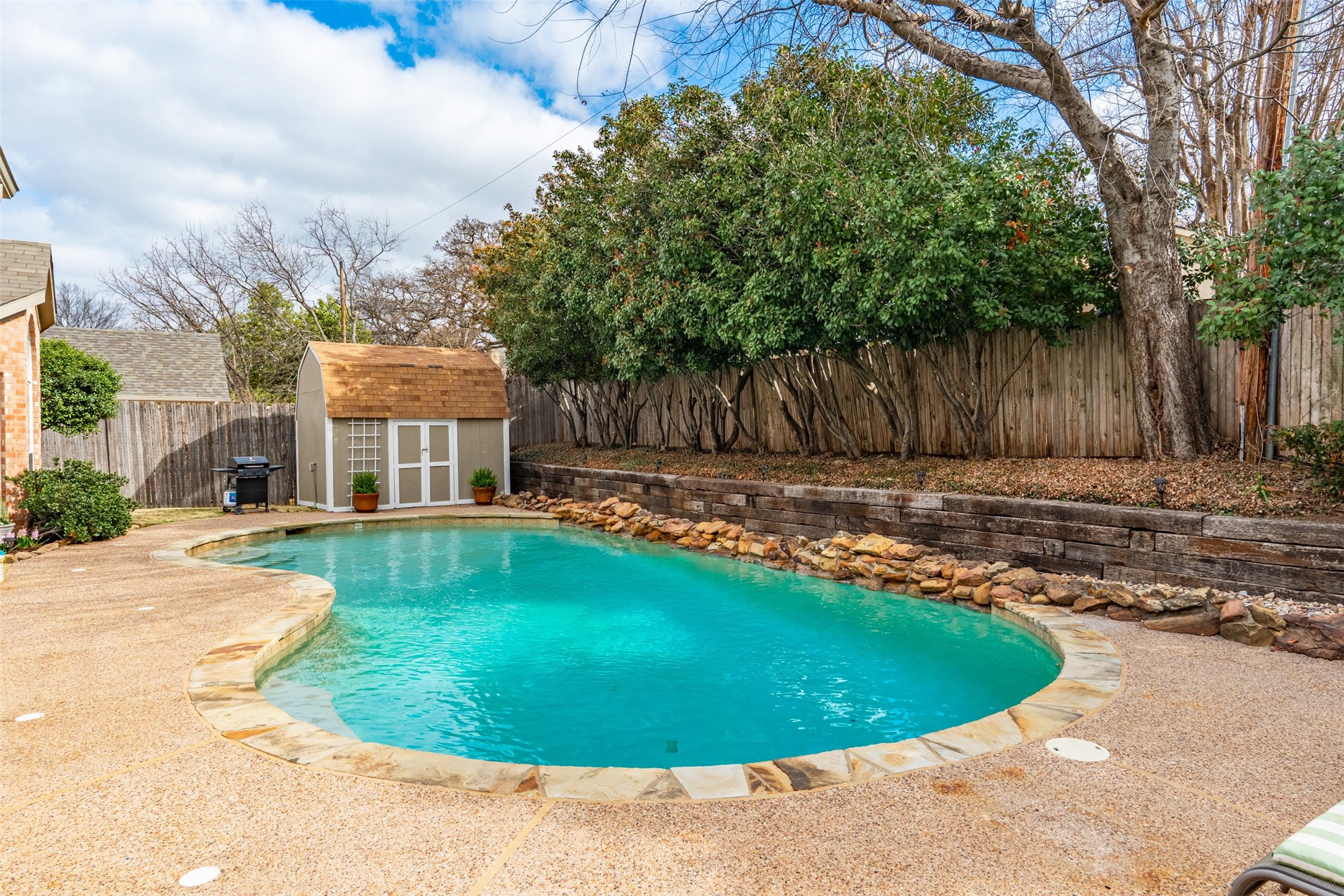 7316 Cross Keys Drive