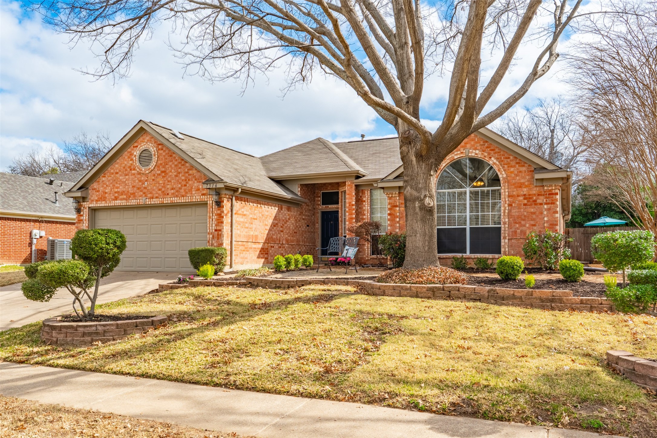 7316 Cross Keys Drive