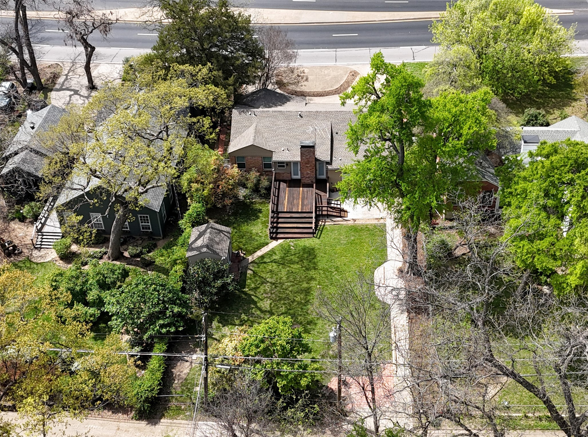 936 N Buckner Boulevard