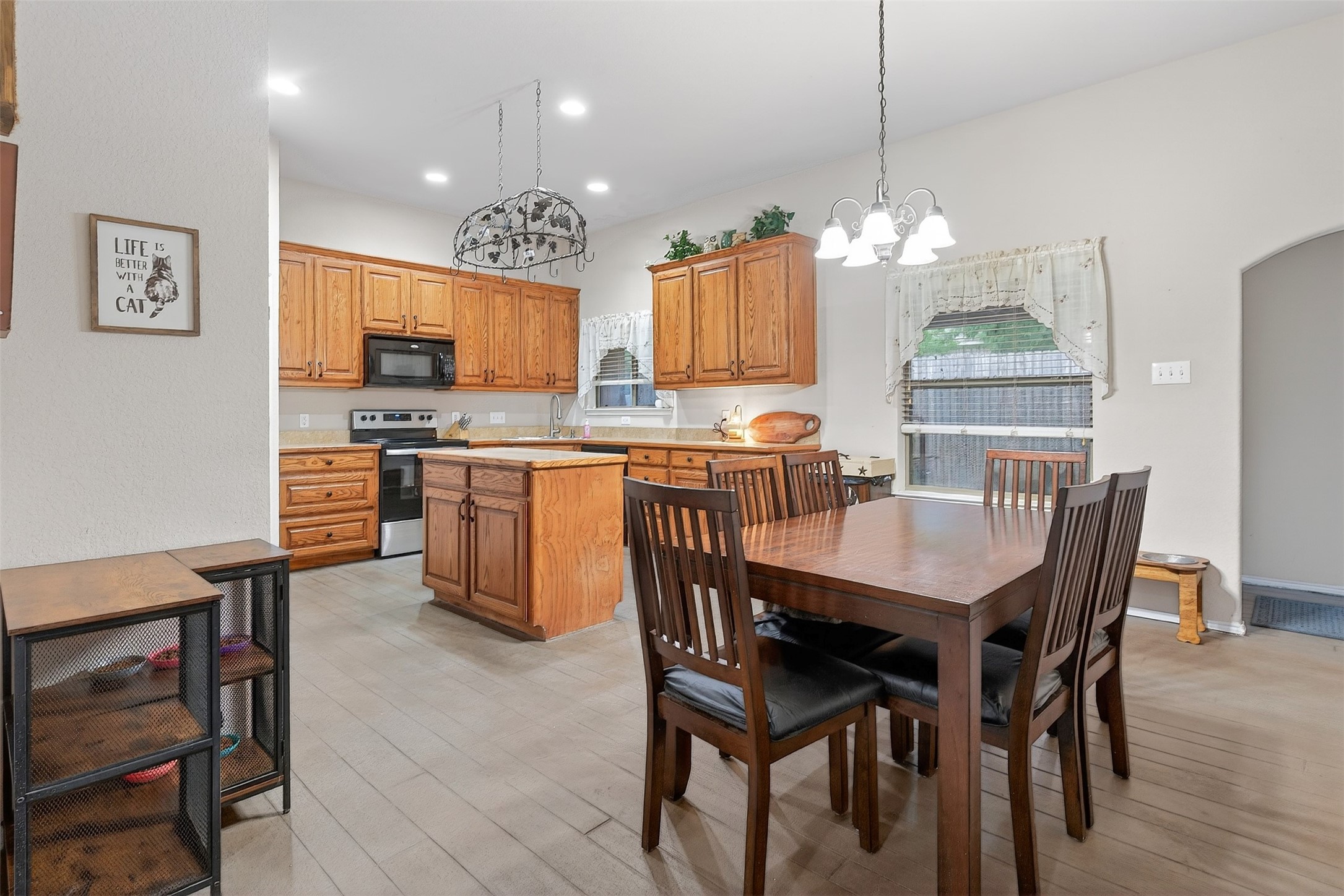 629 E Sheila Circle