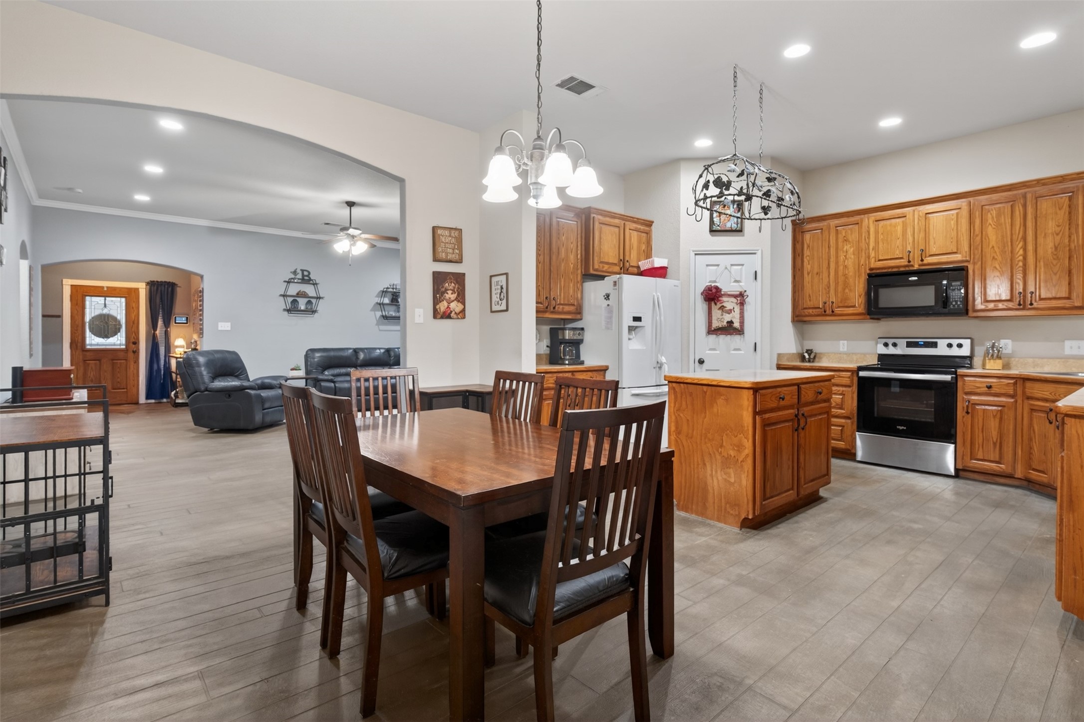 629 E Sheila Circle