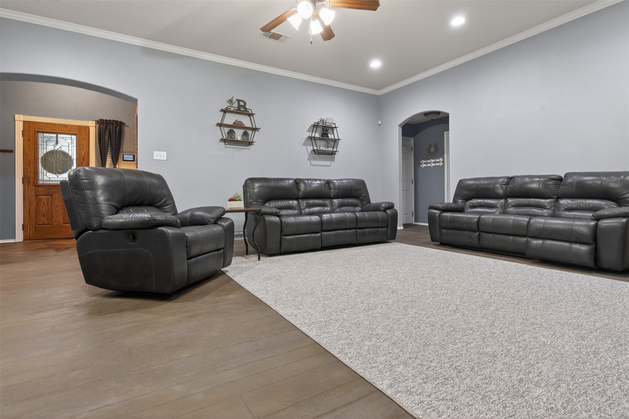 629 E Sheila Circle
