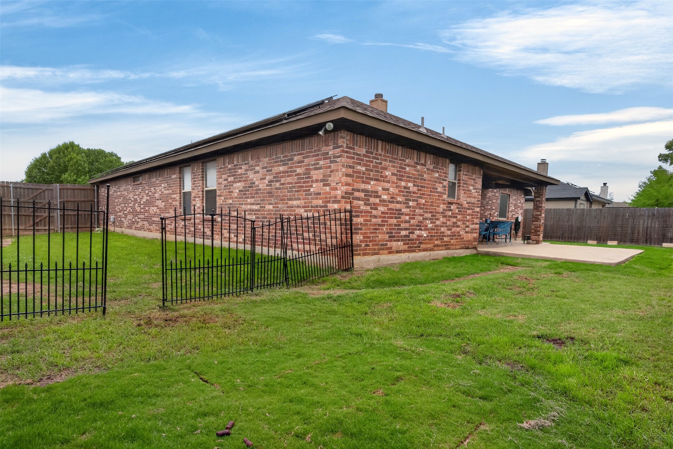 629 E Sheila Circle