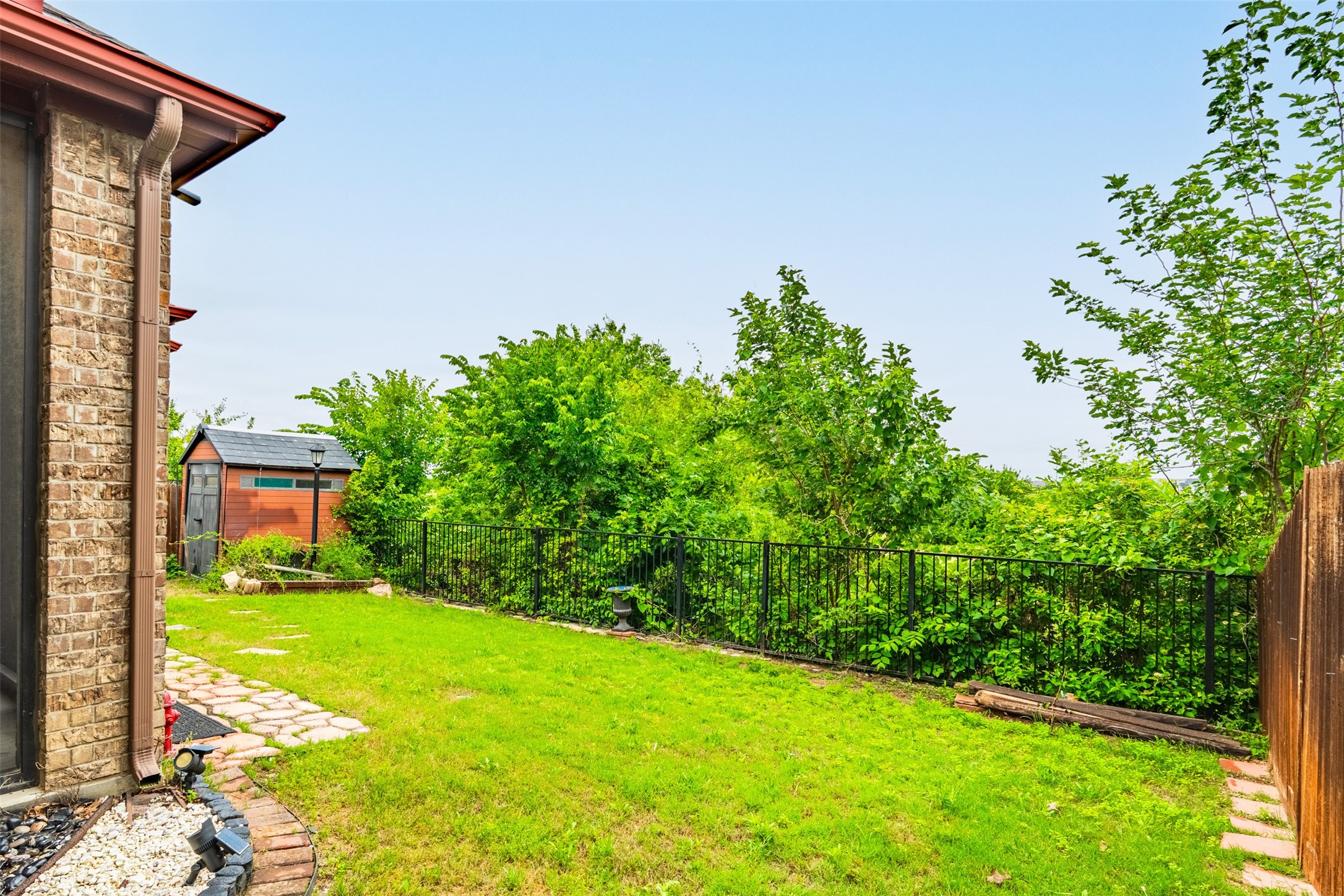 8308 Blue Periwinkle Lane
