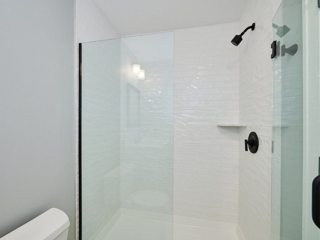 223 Saratoga St # 203 Unit: 2-203