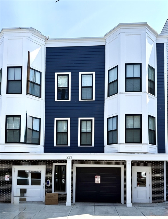 223 Saratoga St # 203 Unit: 2-203