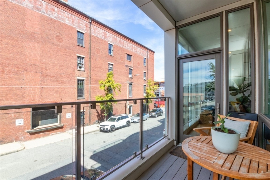 533 E 2nd St # 101