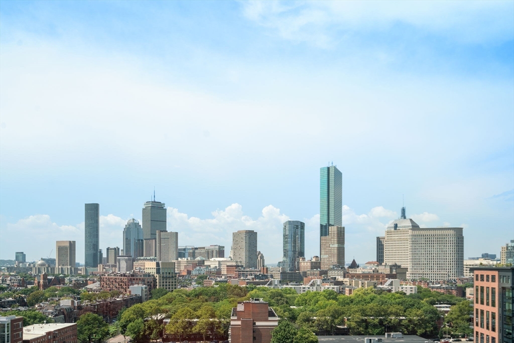 380 Harrison Ave # 1118