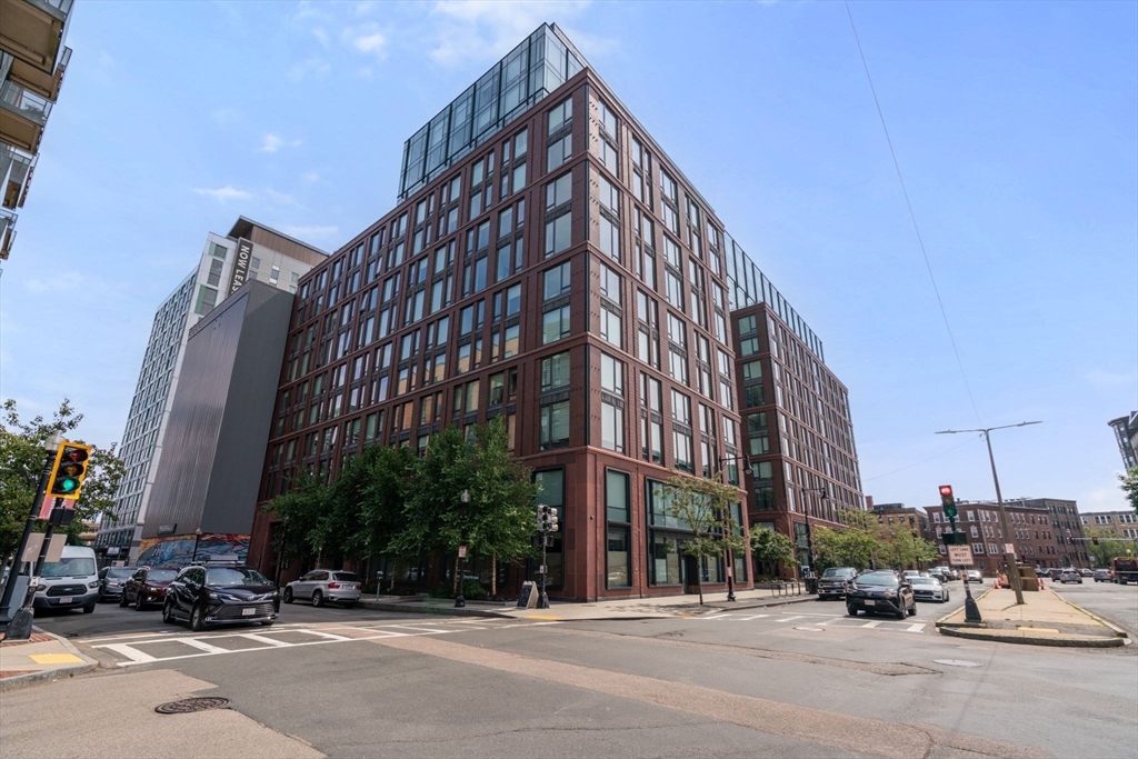 380 Harrison Ave # 1118