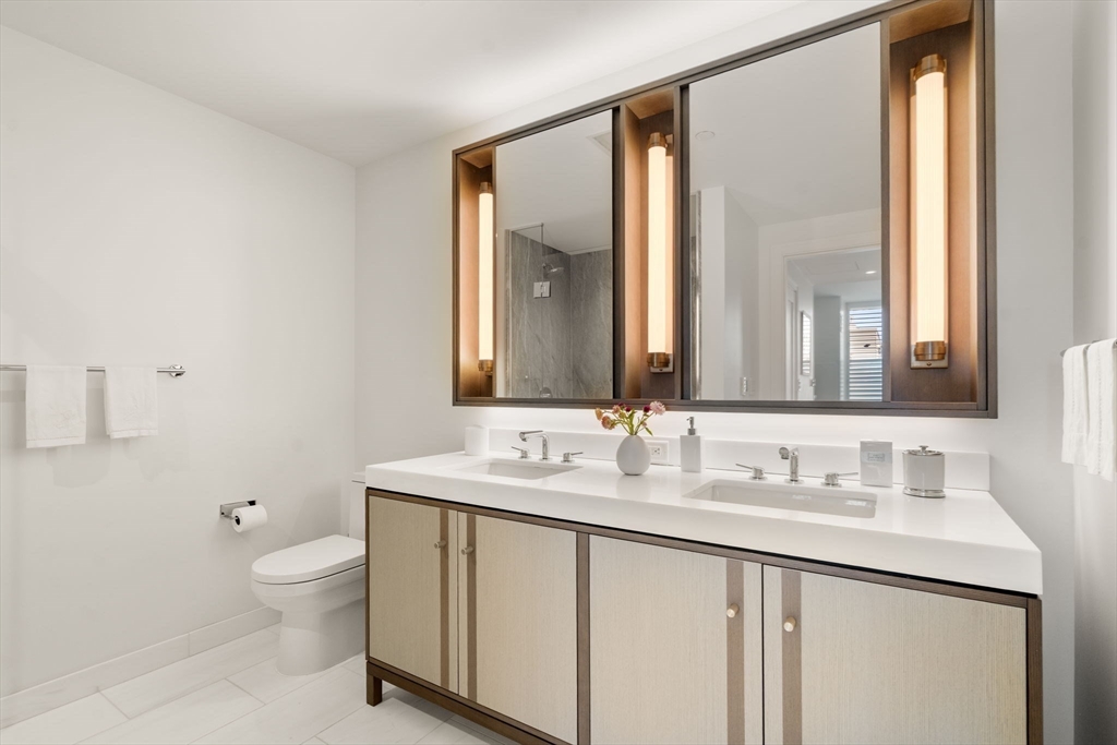 380 Harrison Ave # 1118