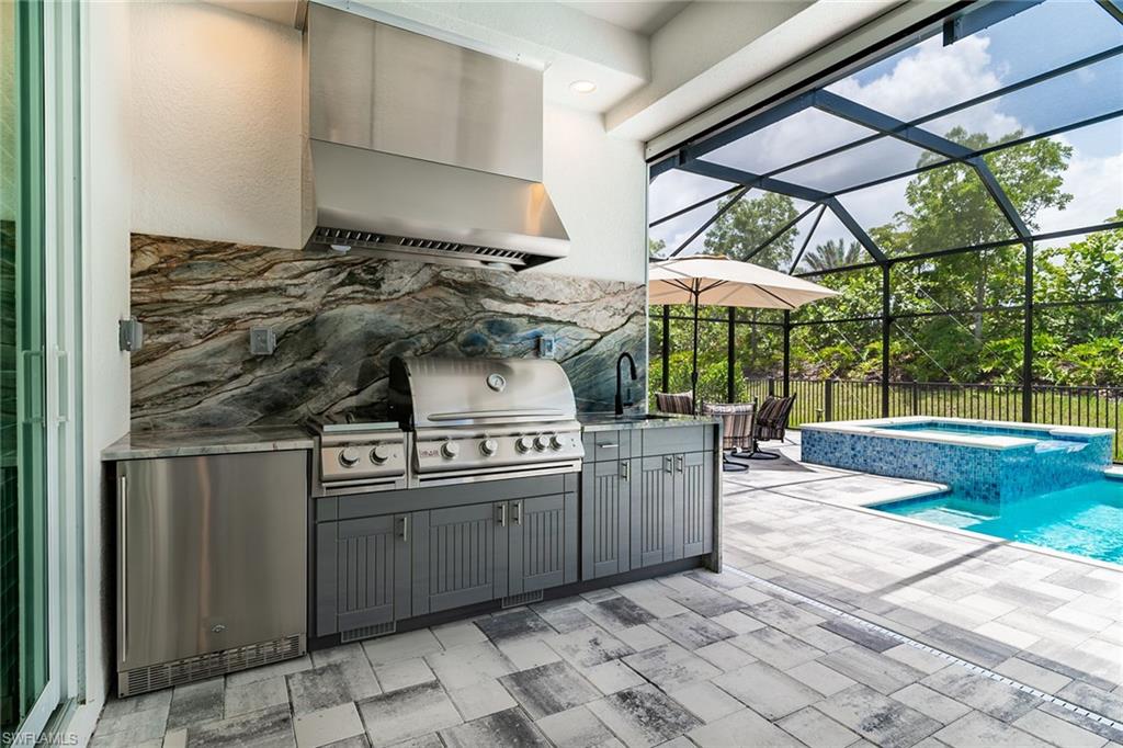 14224 Laguna Springs LN